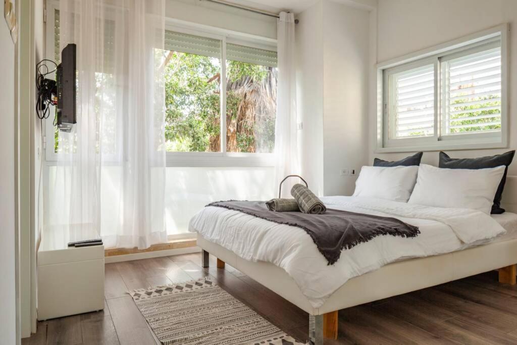 Big Apartment Next To Gordon Beach Plus Free Parking Τελ Αβίβ Εξωτερικό φωτογραφία