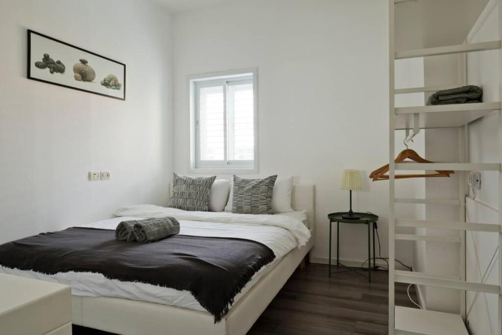 Big Apartment Next To Gordon Beach Plus Free Parking Τελ Αβίβ Εξωτερικό φωτογραφία